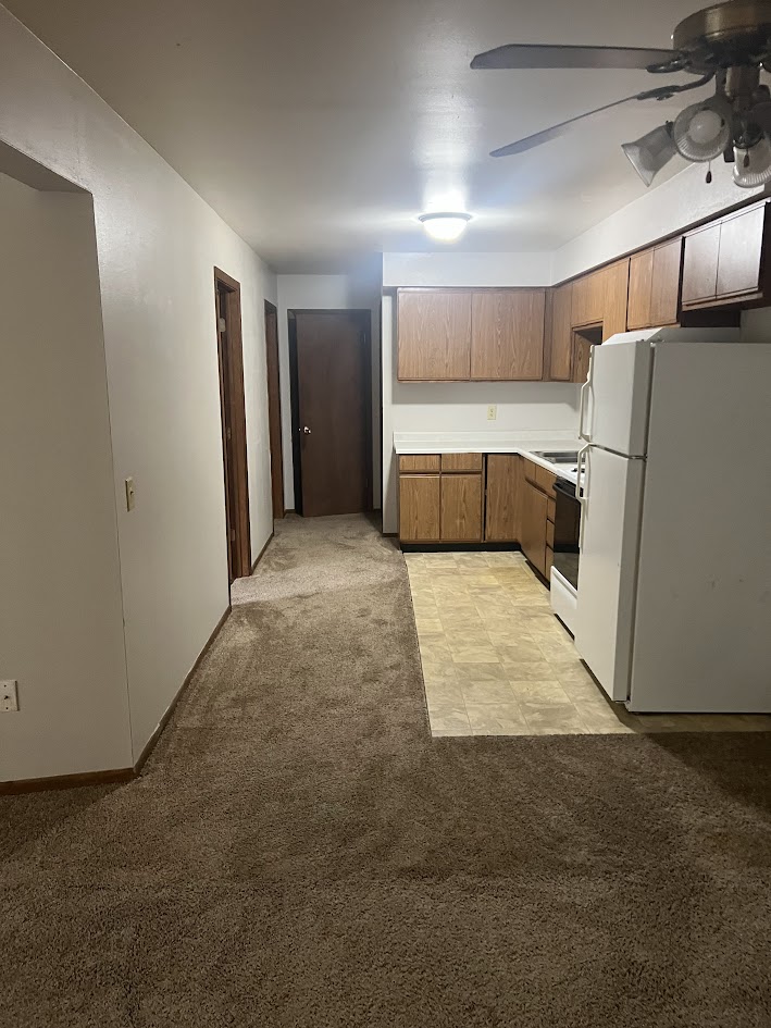2010 West Broadway - 214
