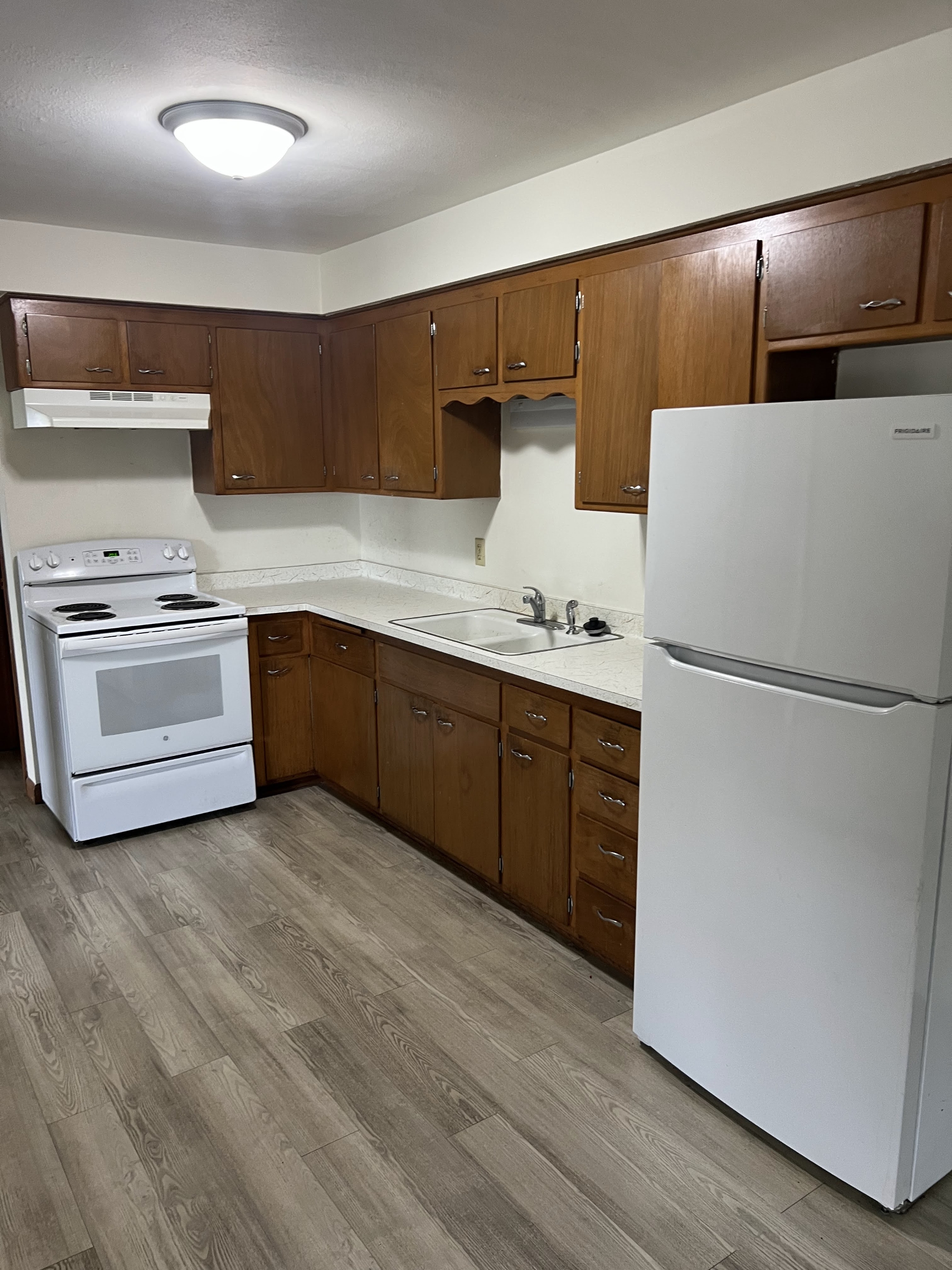 2010 West Broadway - 203