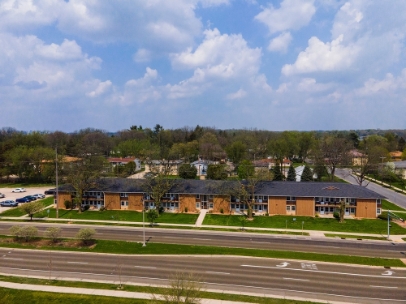 2010 West Broadway - 204